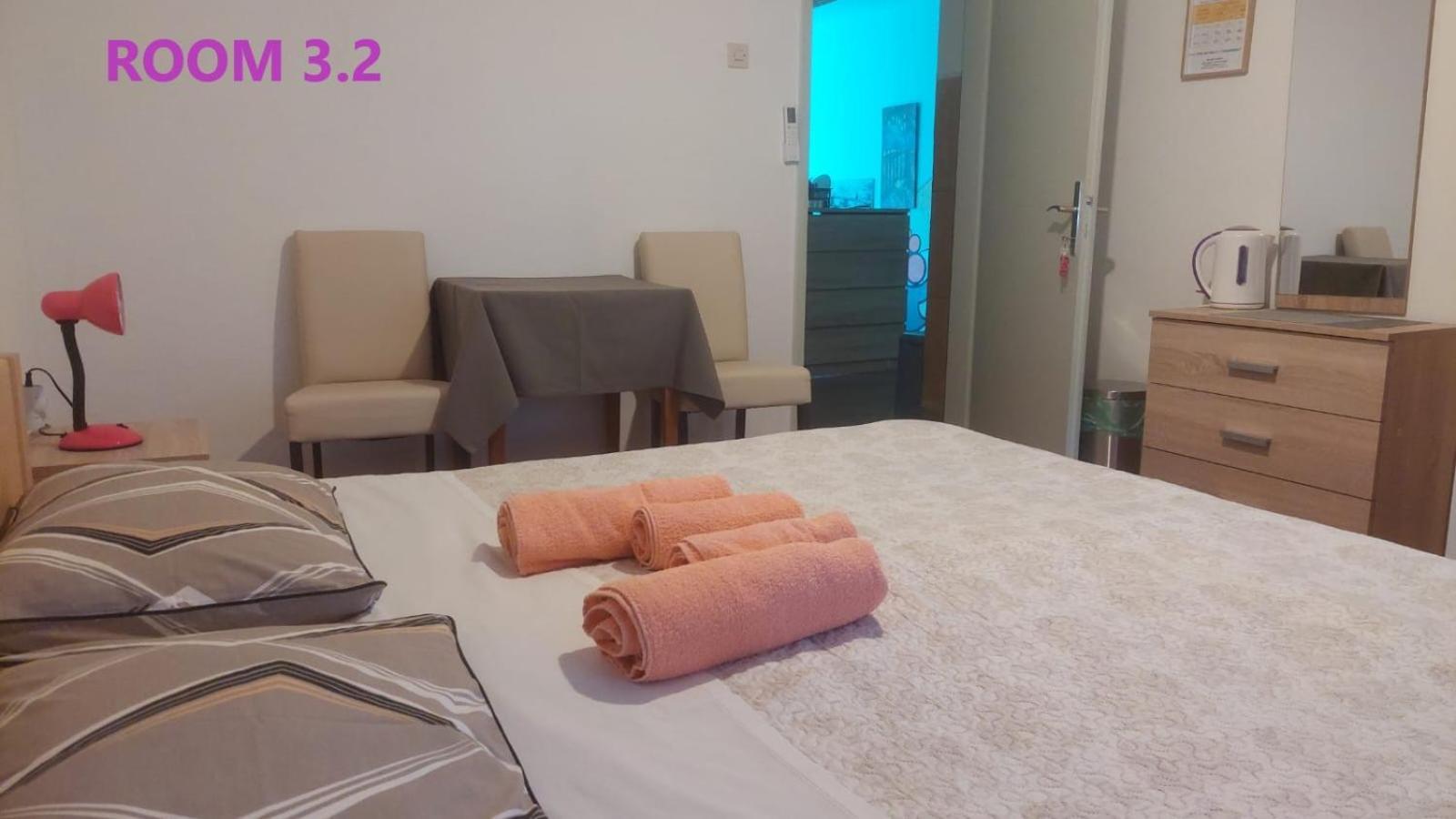 Guest House Lovric Porec Ngoại thất bức ảnh