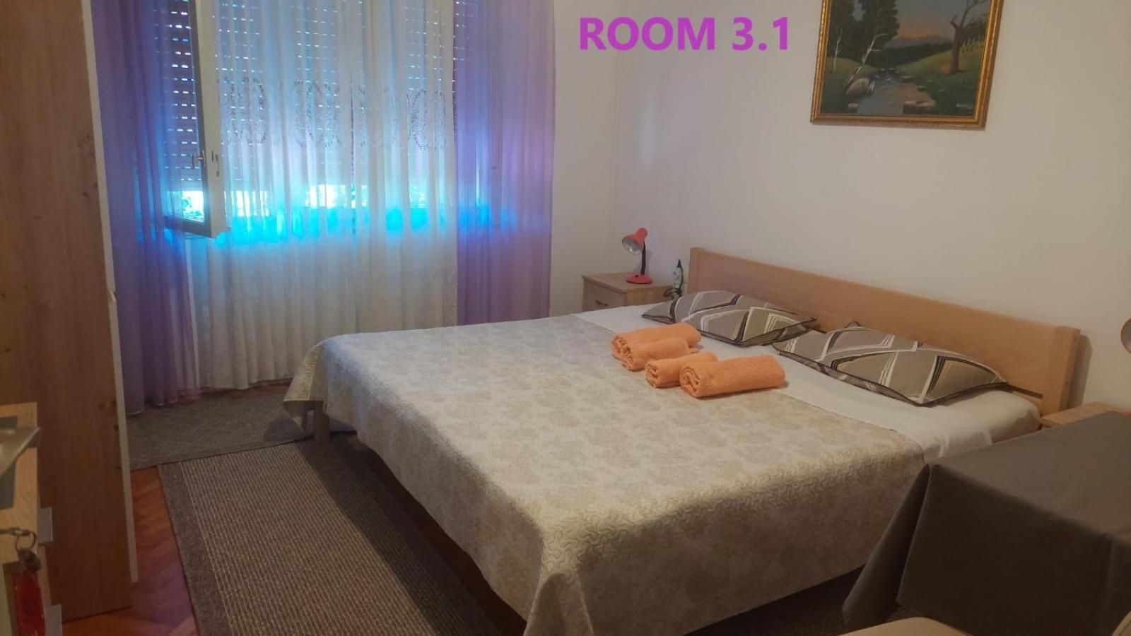 Guest House Lovric Porec Ngoại thất bức ảnh