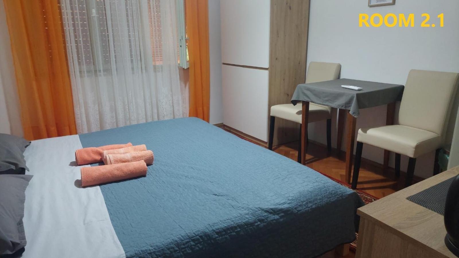 Guest House Lovric Porec Ngoại thất bức ảnh